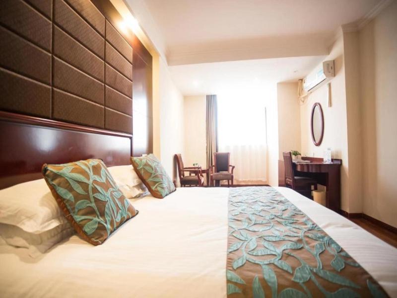 Greentree Inn Jiangsu Wuxi Dongting Leather City Express Hotel Bagian luar foto